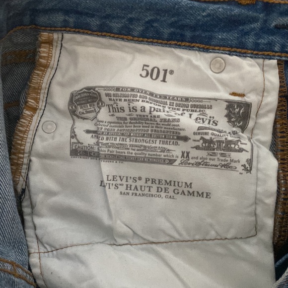 Levis 501 Distressed Straight Jeans - Picture 5 of 5
